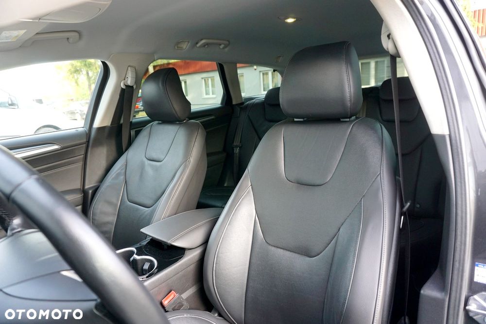 Ford Mondeo 2.0 TDCi ECOnetic Start-Stopp Titanium - 24