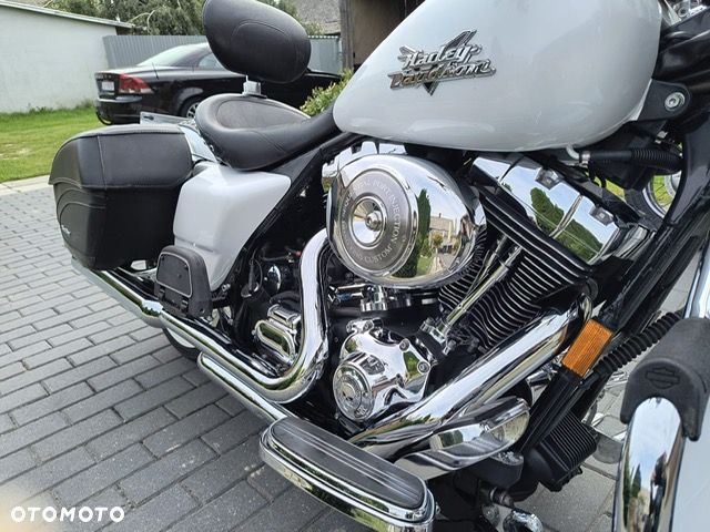 Harley-Davidson Touring Road King - 3