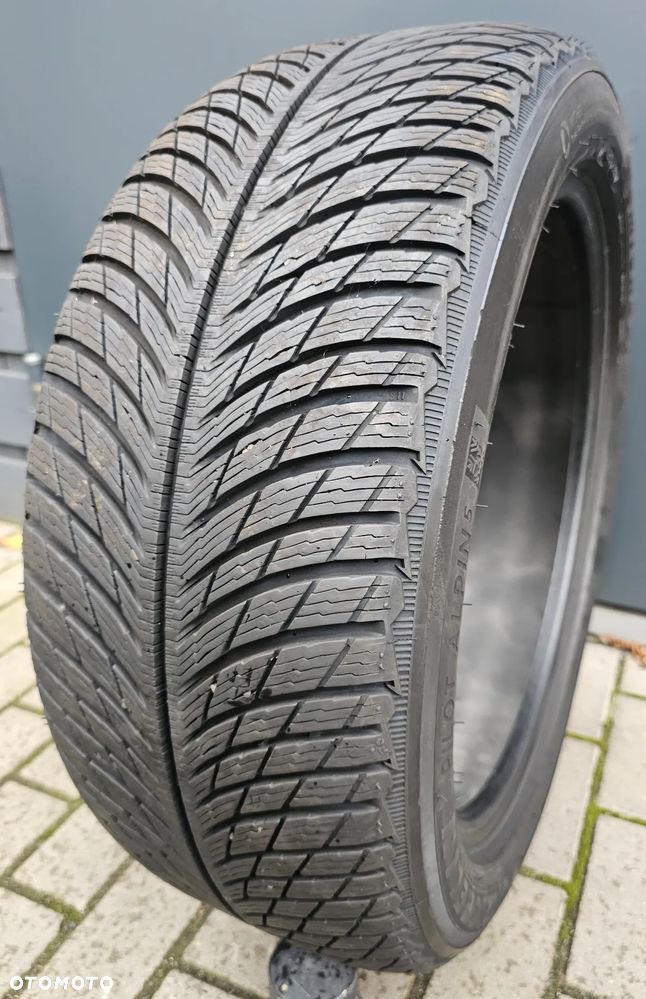 Michelin Pilot Alpin 5 SUV 245/45R19 103 V