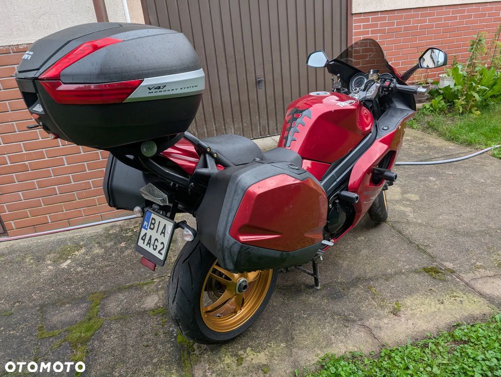 Triumph Sprint - 9