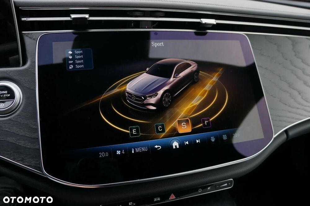 Mercedes-Benz Klasa E 220 d 4-Matic Exclusive - 30