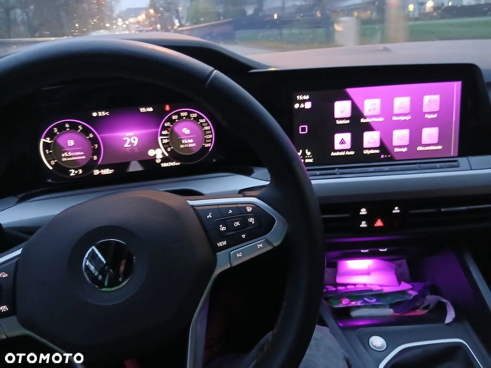 Volkswagen Golf - 19