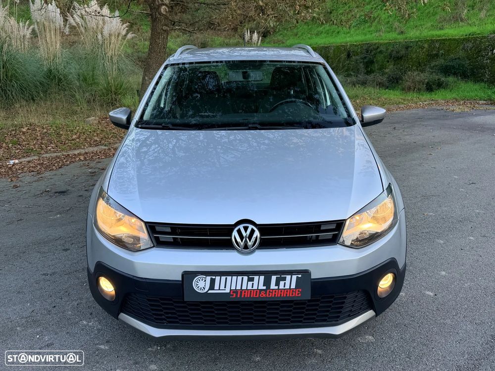 VW Polo 1.6 TDI Confortline BlueMotion - 2