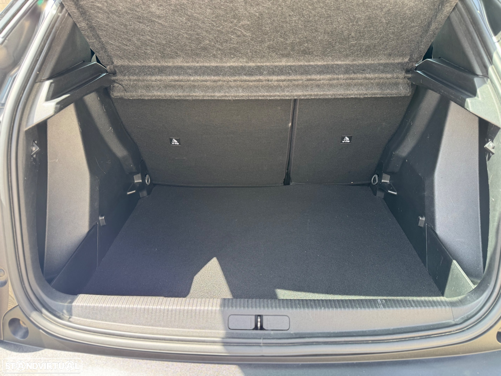 Peugeot 2008 PureTech 100 Stop&Start Active Pack - 17