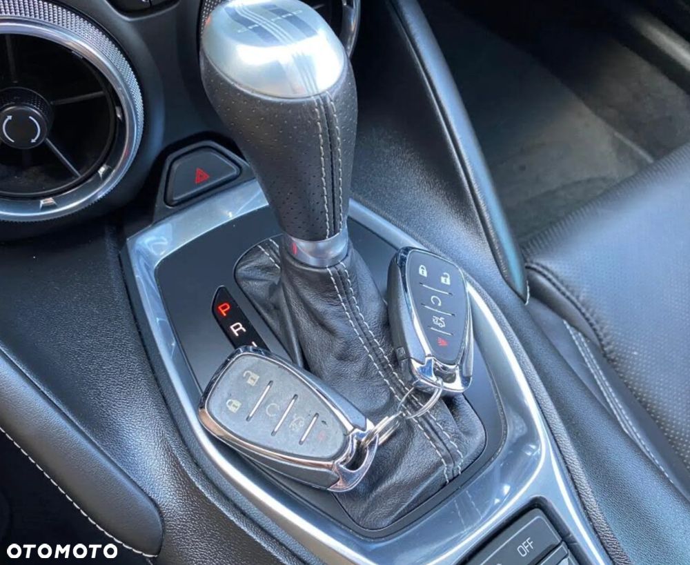 Chevrolet Camaro 6.2 V8 - 12