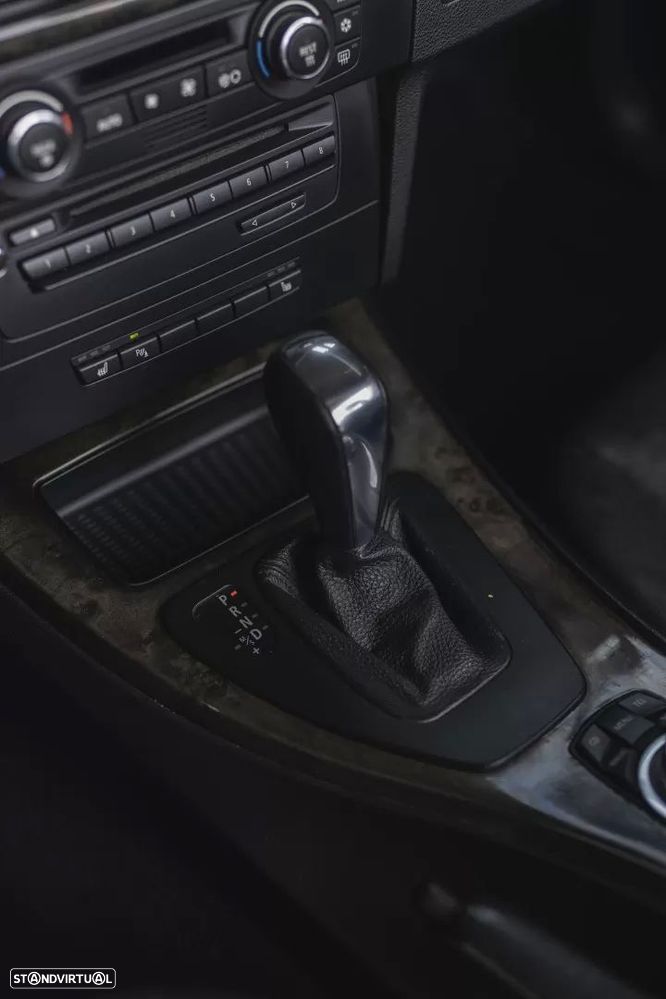BMW 320 - 16