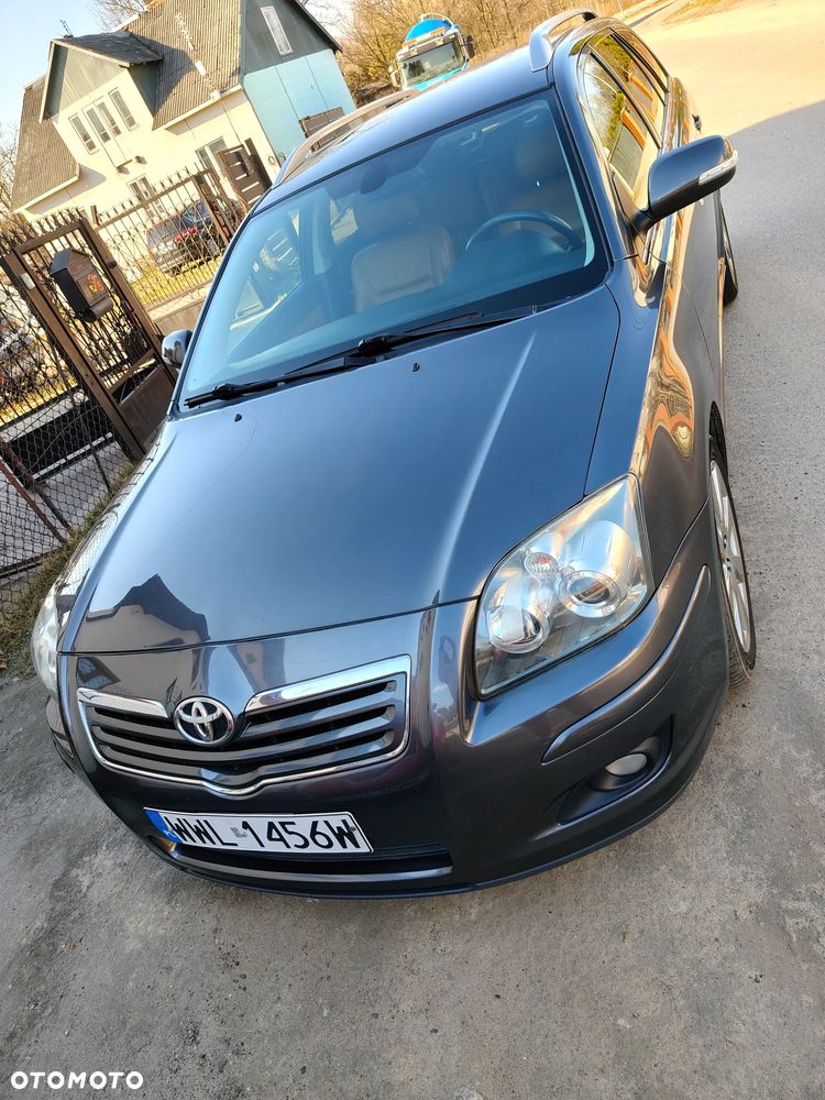Toyota Avensis 2.0 D-4D Sol plus+NAVI - 3