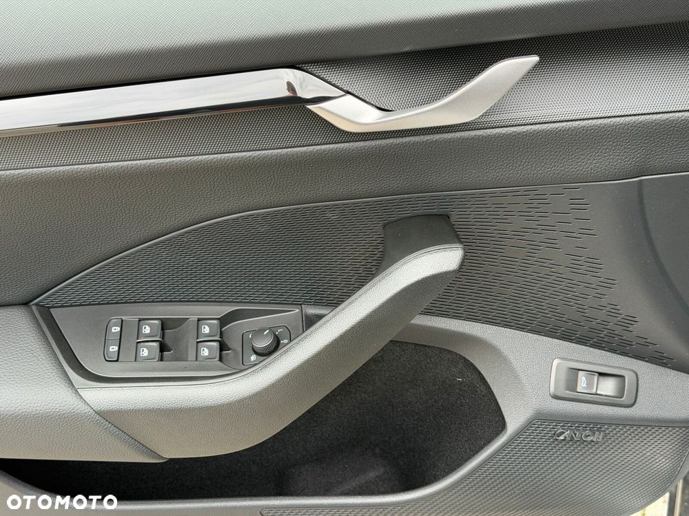 Skoda Octavia 2.0 TSI RS DSG - 10