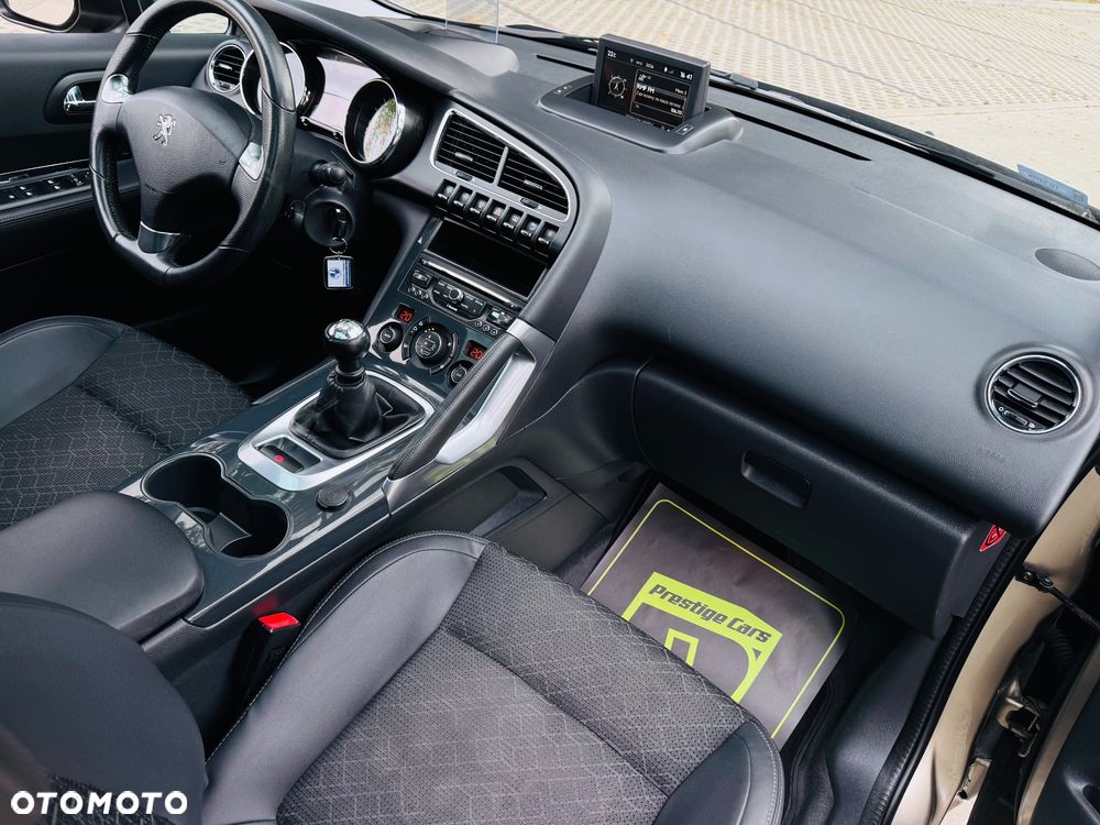 Peugeot 3008 BlueHDi 120 Stop & Start Allure - 32