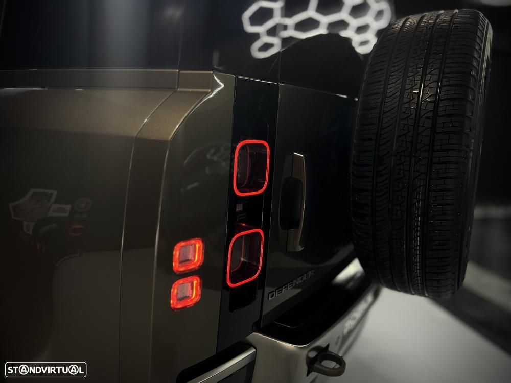 Land Rover Defender 110 P400 X - 9