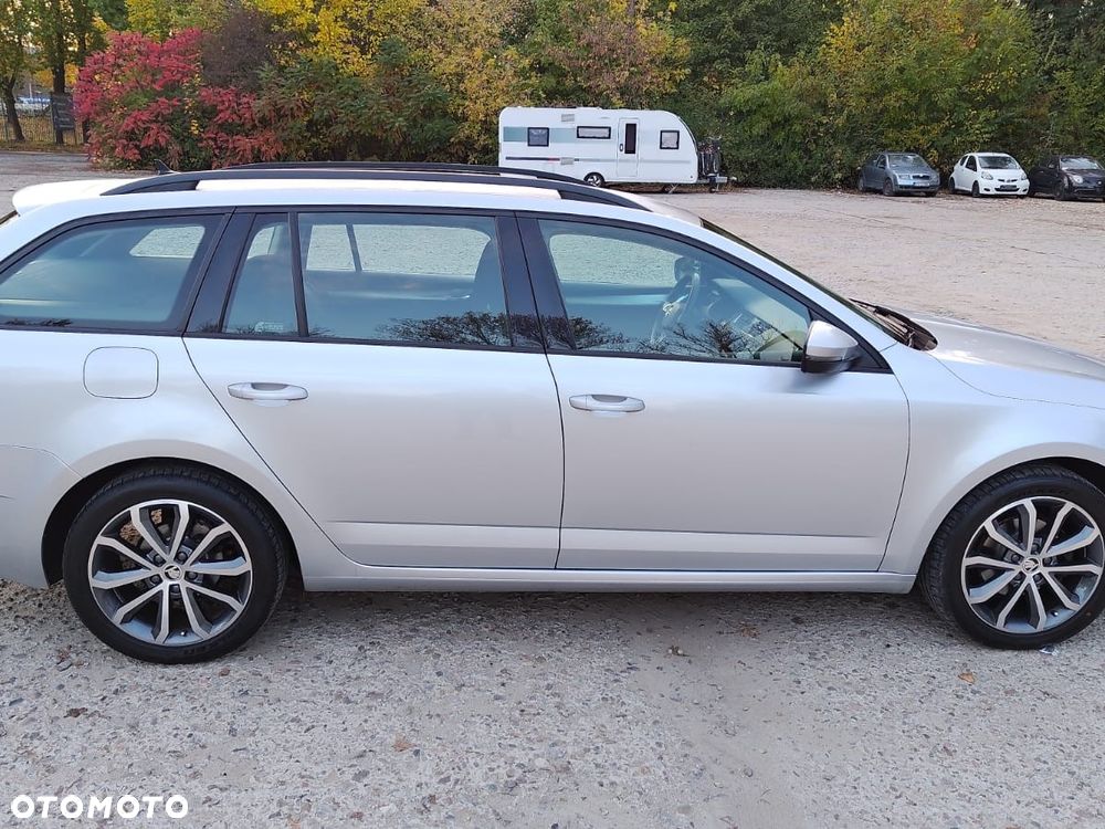 Skoda Octavia 1.6 TDI Ambition - 9