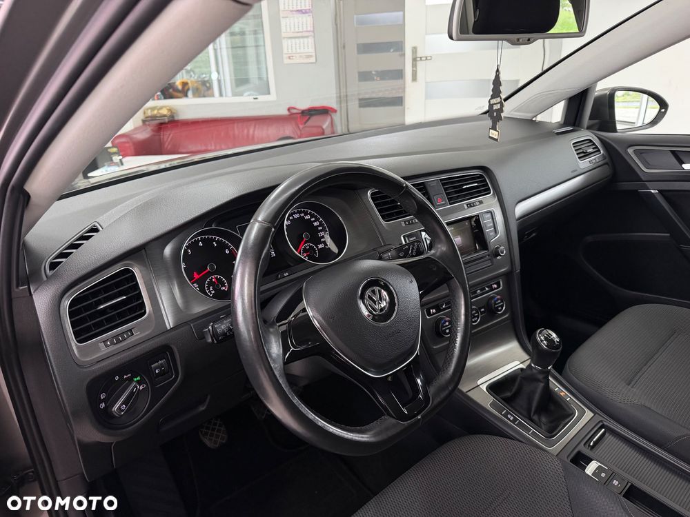 Volkswagen Golf 1.4 TSI BMT Highline - 14