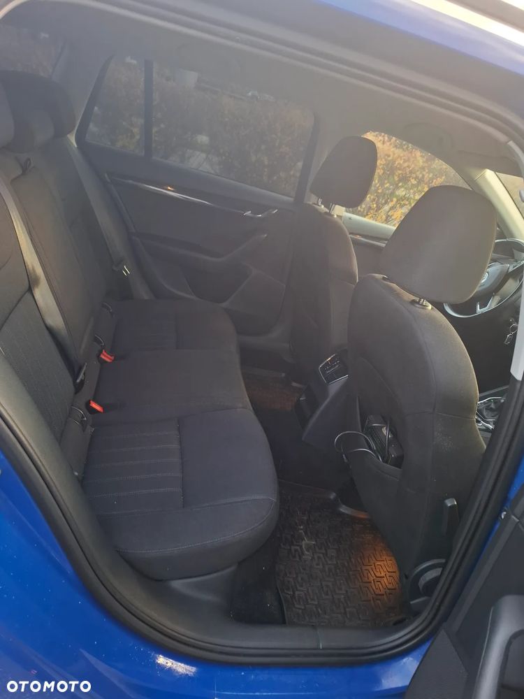Skoda Octavia 2.0 TDI SCR Style DSG - 5