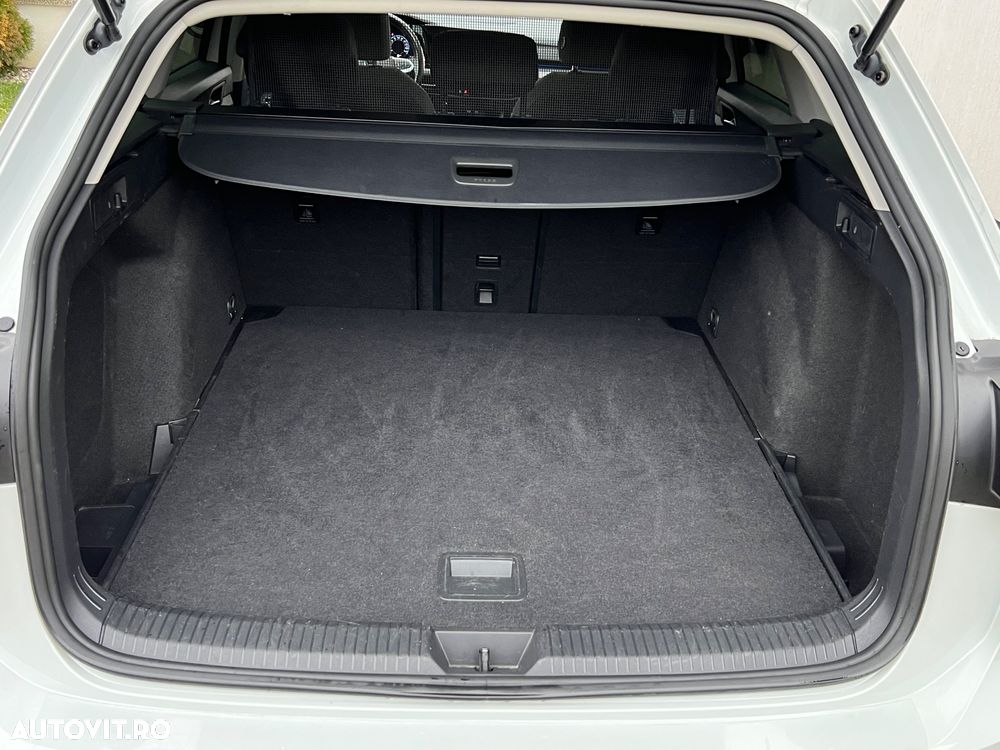 Volkswagen Golf 2.0 TDI 150CP DSG Style - 15