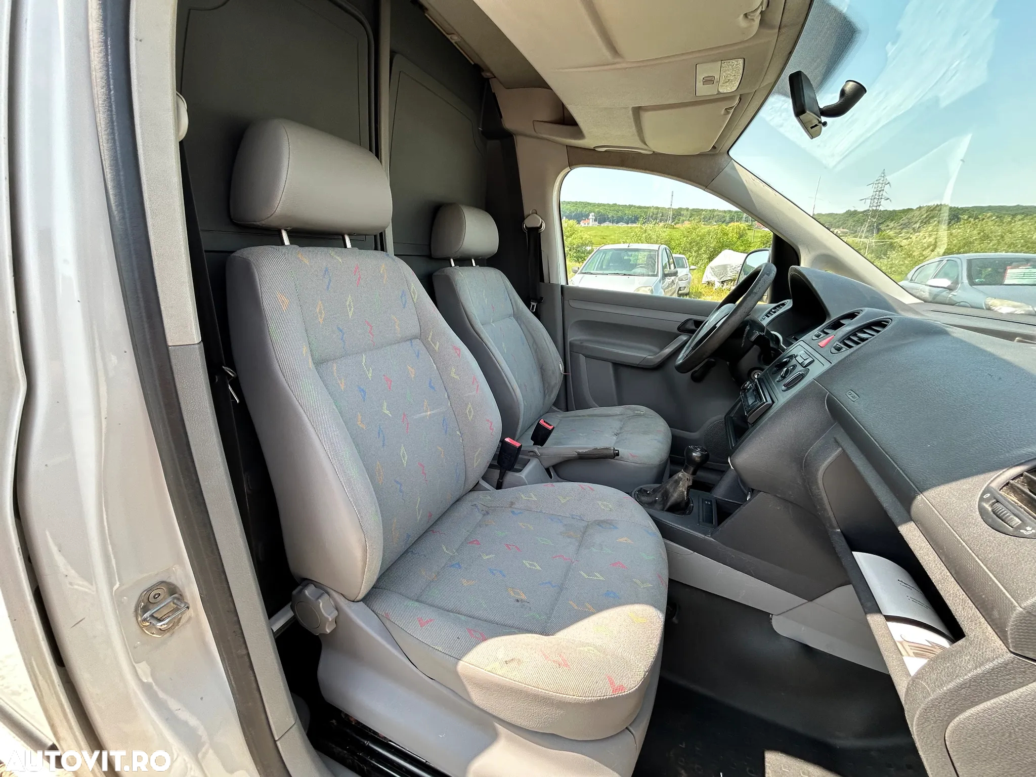 Volkswagen Caddy - 14