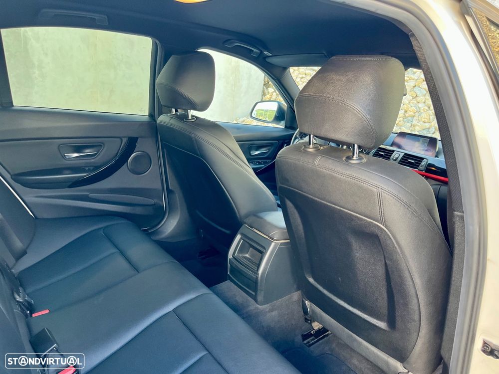 BMW 316 d Line Sport - 37