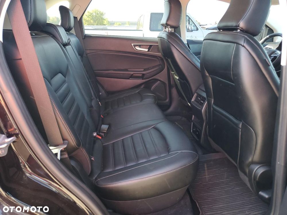 Ford Edge - 8