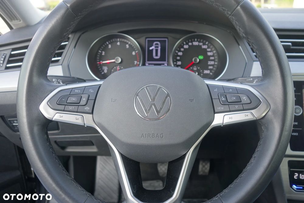 Volkswagen Passat 1.5 TSI EVO Business DSG - 14