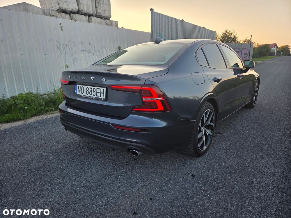 Volvo S60 T6 AWD R-Design - 7