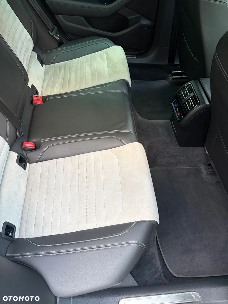 Volkswagen Passat 2.0 TSI BMT Highline DSG - 16