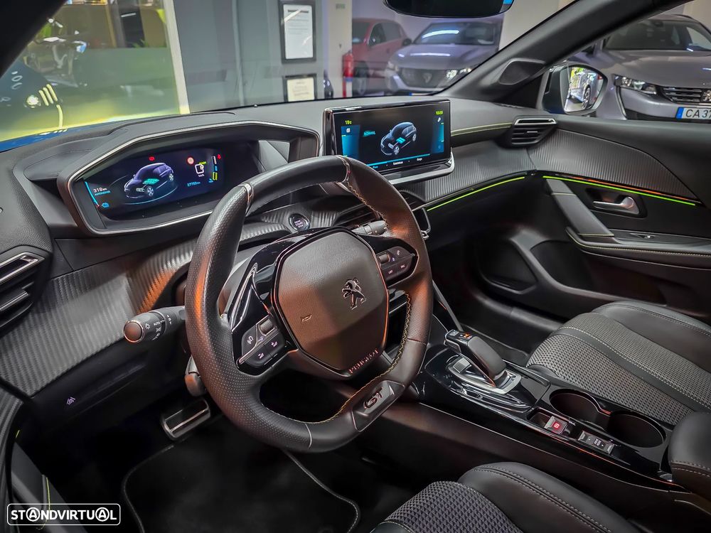 Peugeot e-208 GT Pack - 16