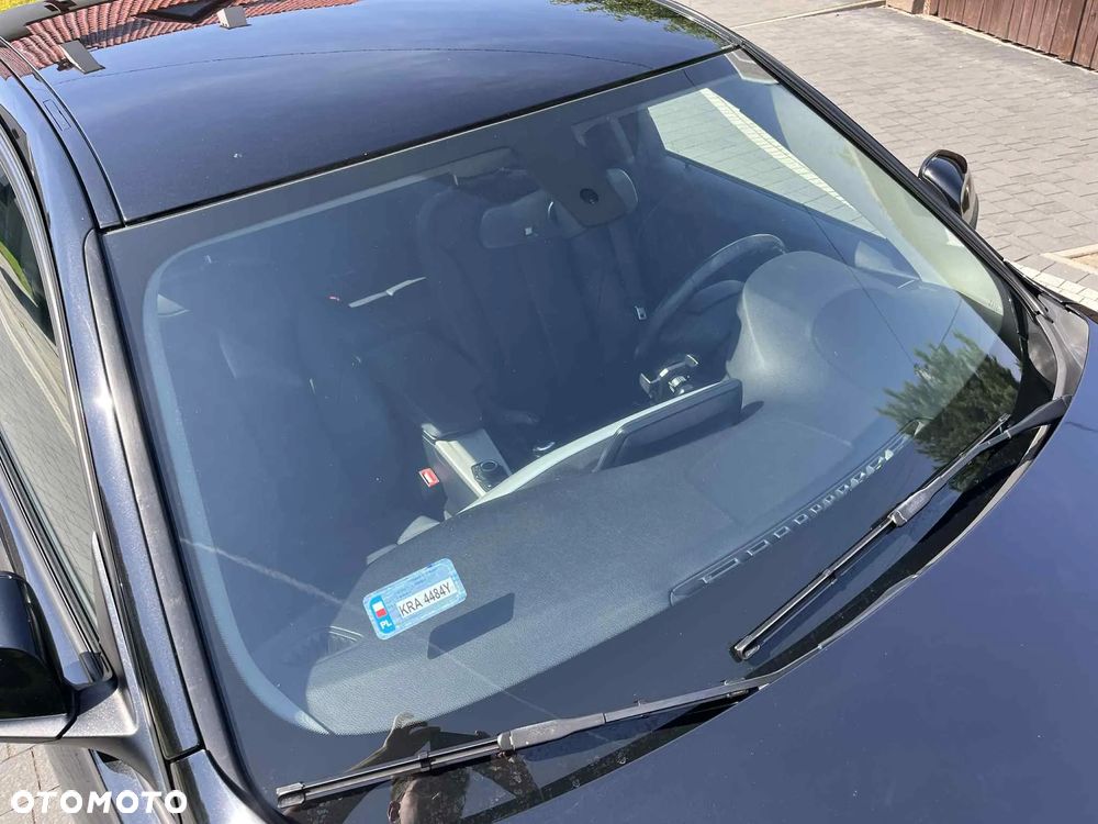 BMW Seria 3 318d Sport Line - 19