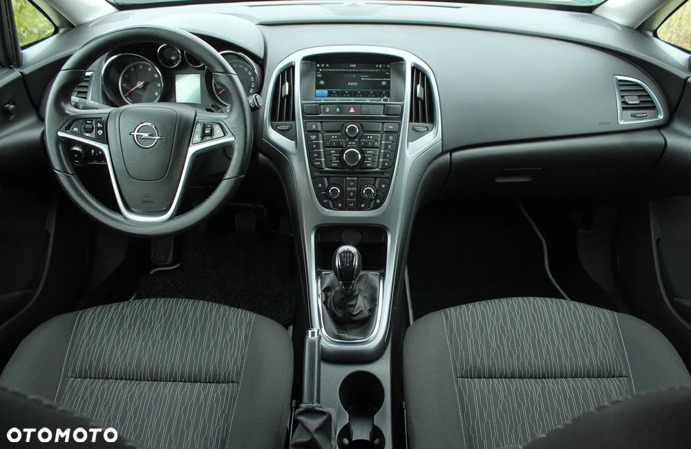 Opel Astra 1.4 EcoFLEX Edition - 24