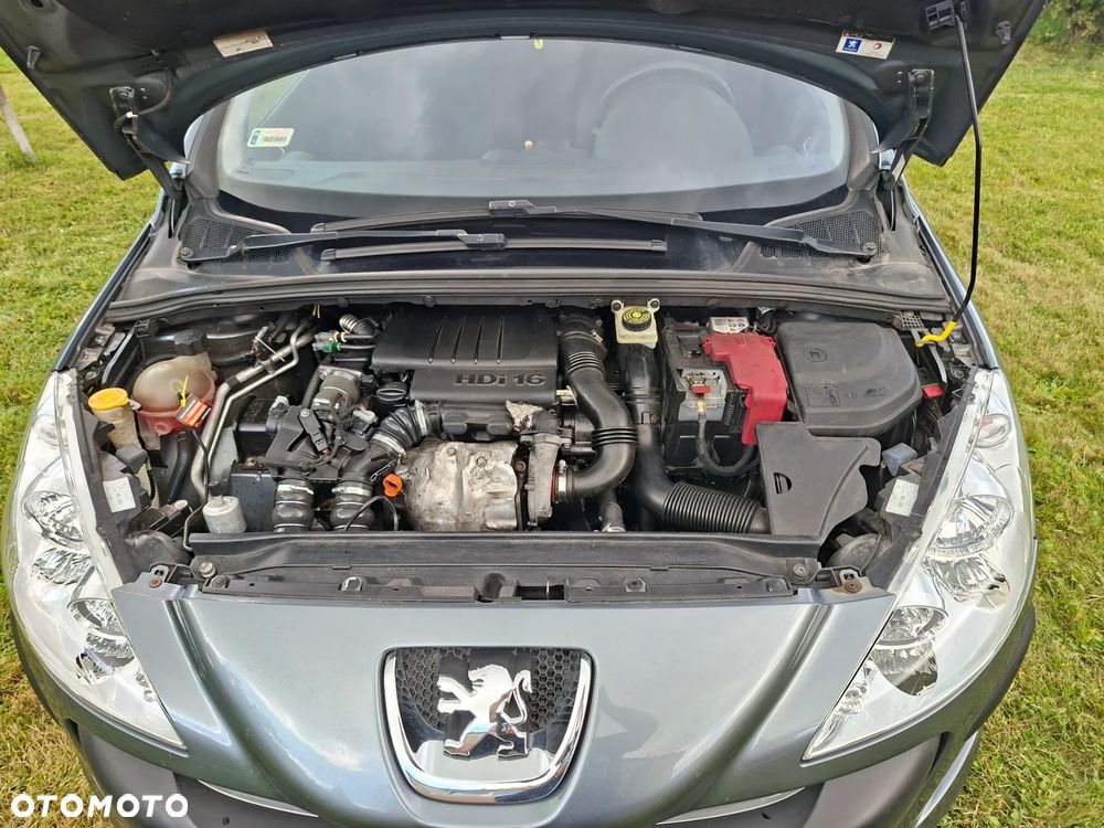 Peugeot 308 1.6 HDi Premium - 27