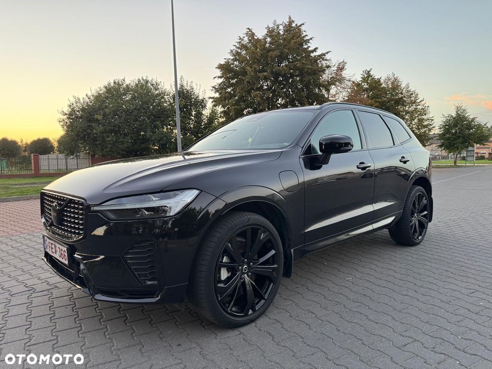 Volvo XC 60 T8 Plug-In Hybrid AWD Plus Black Edition - 11