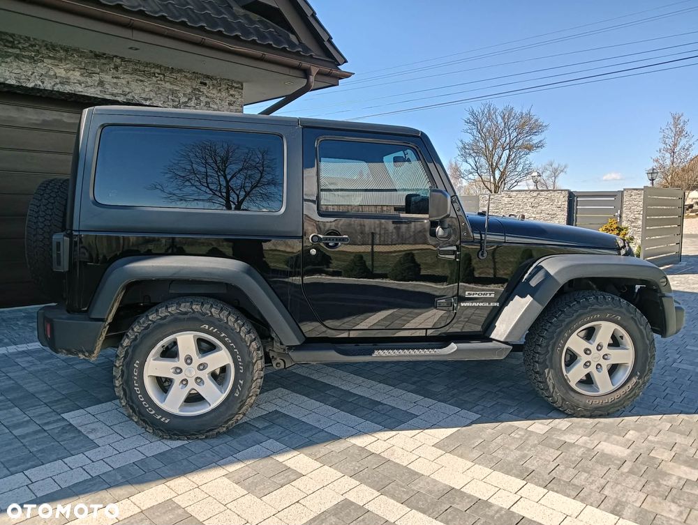 Jeep Wrangler 2.8 CRD Sport - 8