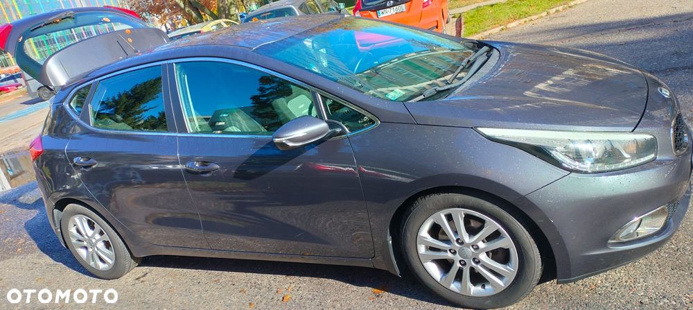 Kia Ceed - 5