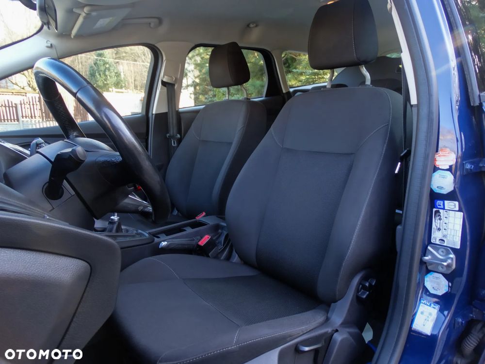 Ford Focus - 8