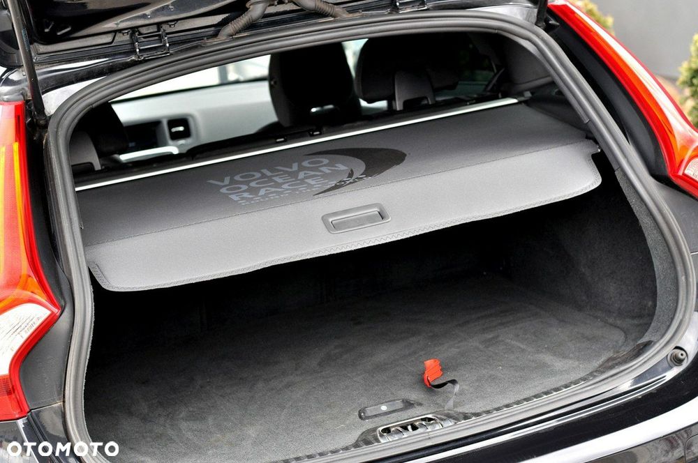 Volvo V60 D3 Geartronic Momentum - 18