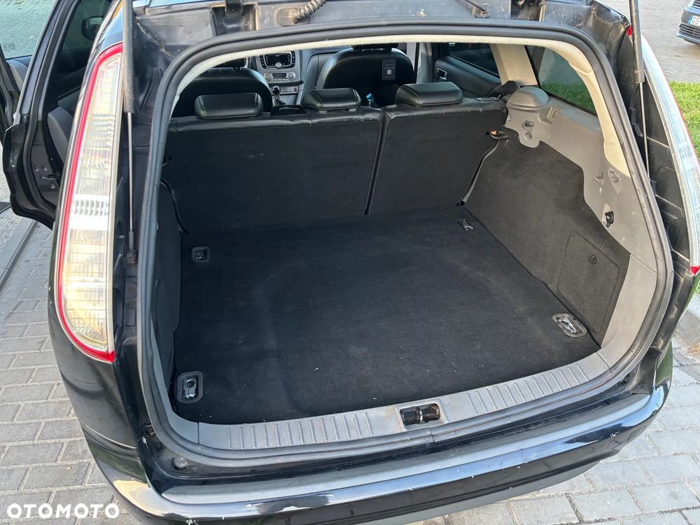 Ford Focus 1.8 FF Platinium X - 10