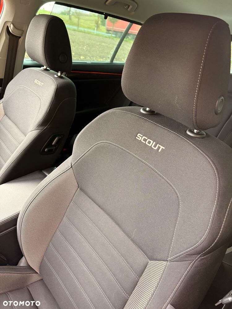 Skoda Superb 2.0 TDI SCR 4x4 Scout DSG - 29