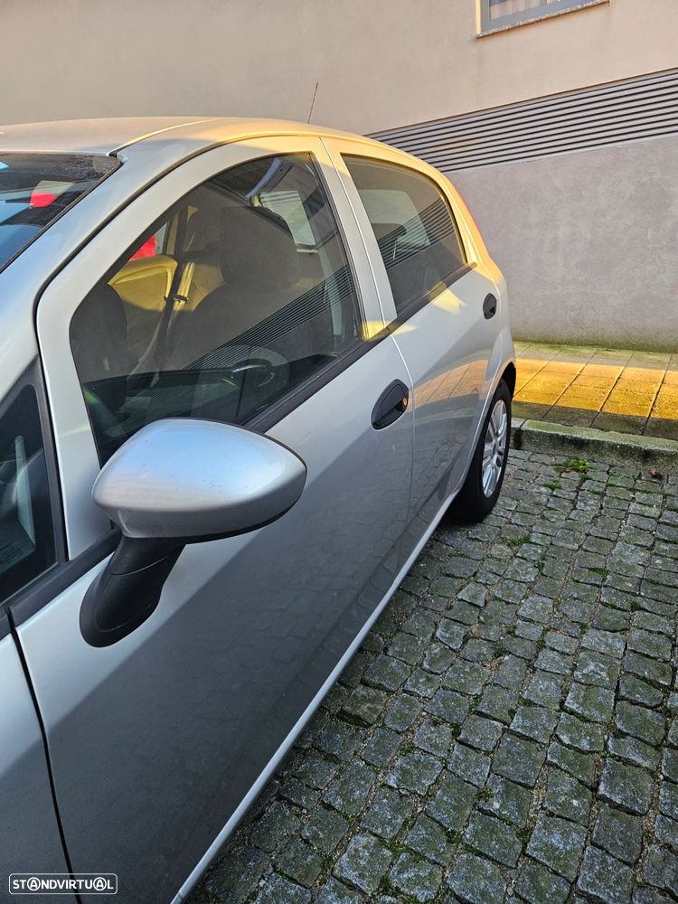 Fiat Punto 1.3 M-Jet Easy S&S - 4