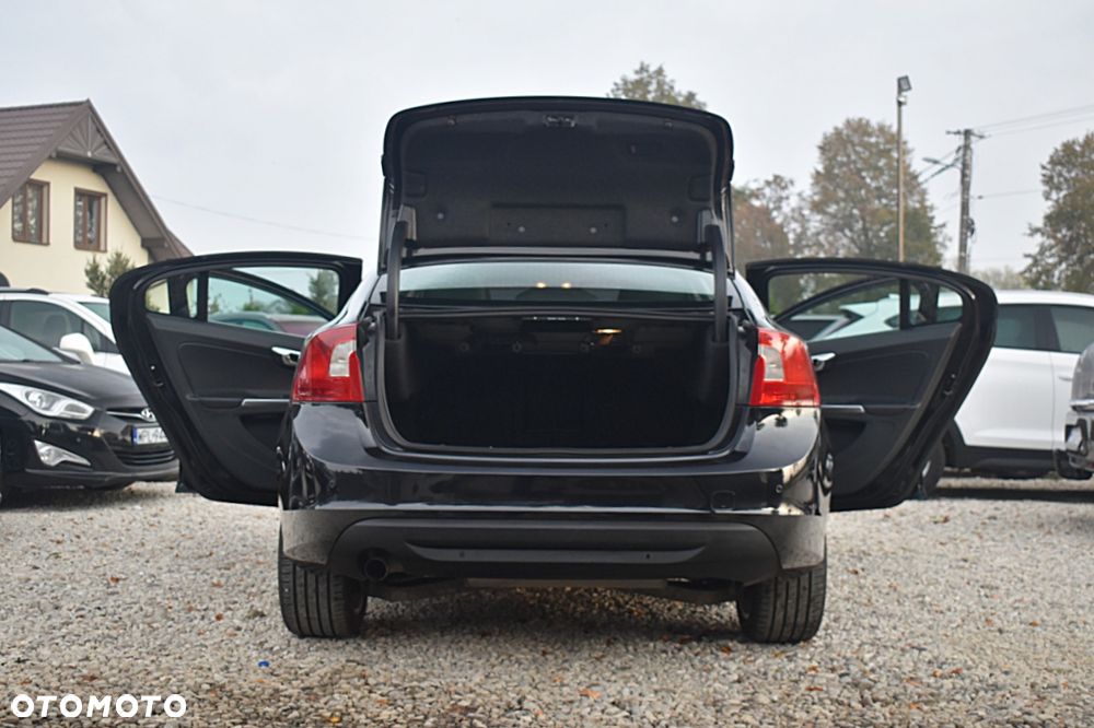 Volvo S60 D4 Momentum - 15