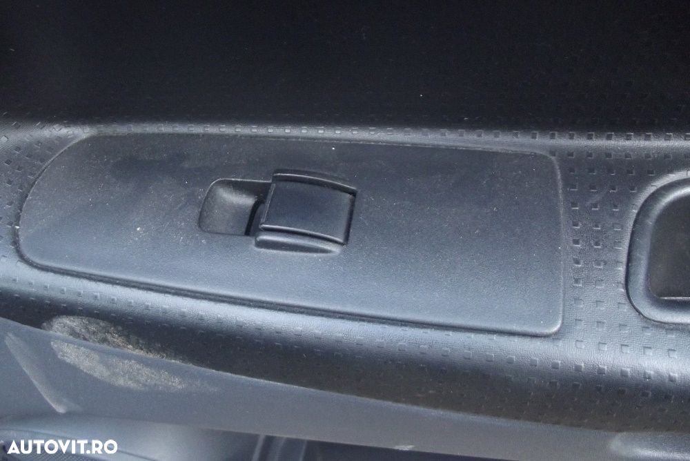 Macara geam Mitsubishi Colt 2003-2008 butoane geamuri broasca usa Colt - 2