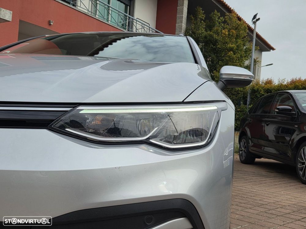 VW Golf Variant 2.0 TDi - 12