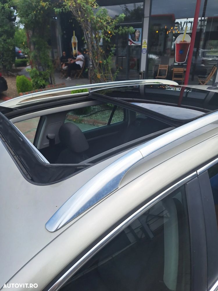 Volkswagen Golf 2.0 TDI Highline DSG - 14