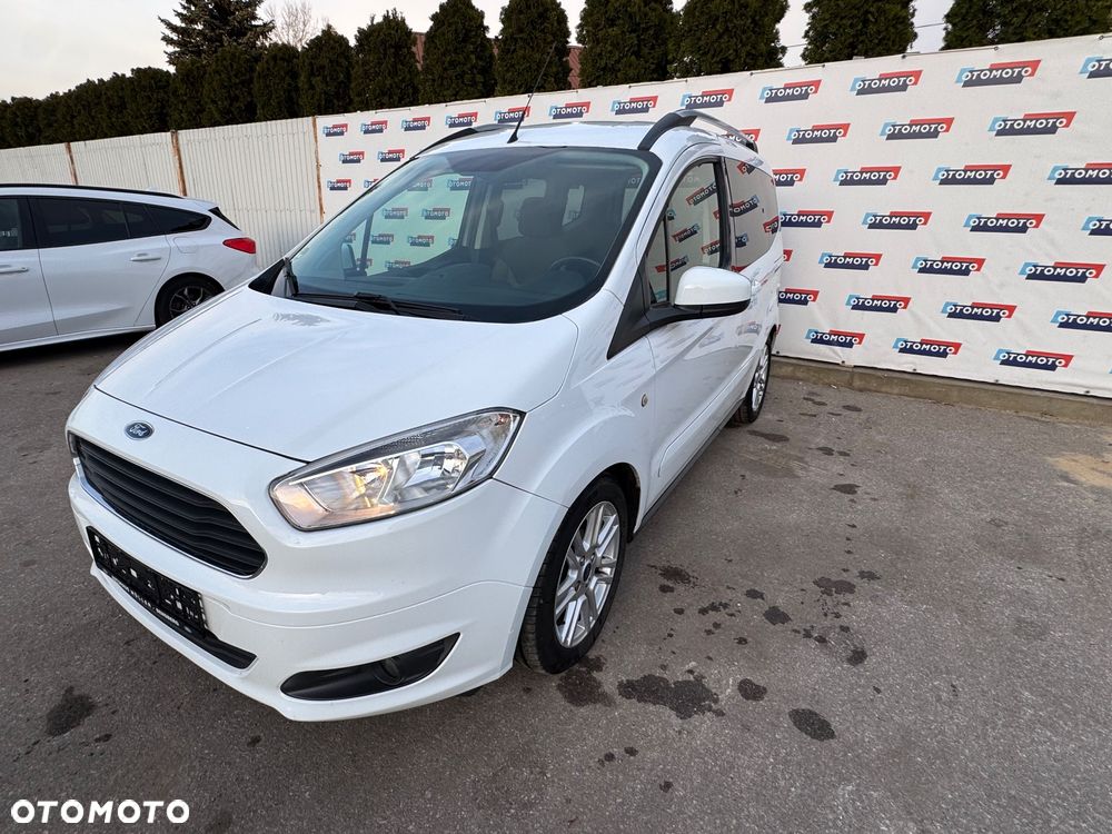 Ford Tourneo Courier 1.0 EcoBoost S&S Titanium - 1