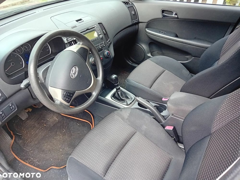 *HYUNDAI I30 SW* Samochód na części - 10