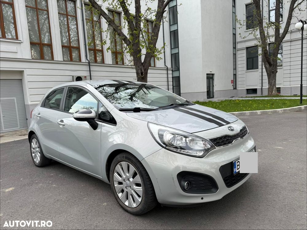 Kia Rio 1.4 DSL Comfort - 1
