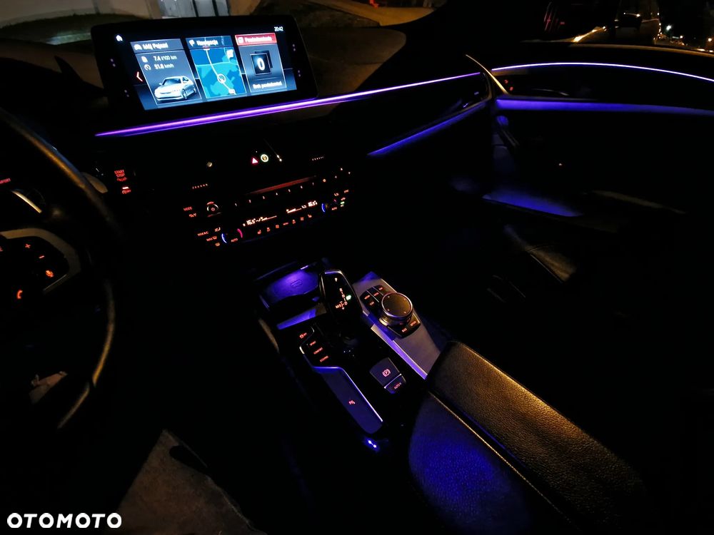 BMW Seria 5 520d Efficient Dynamics M Sport sport - 17