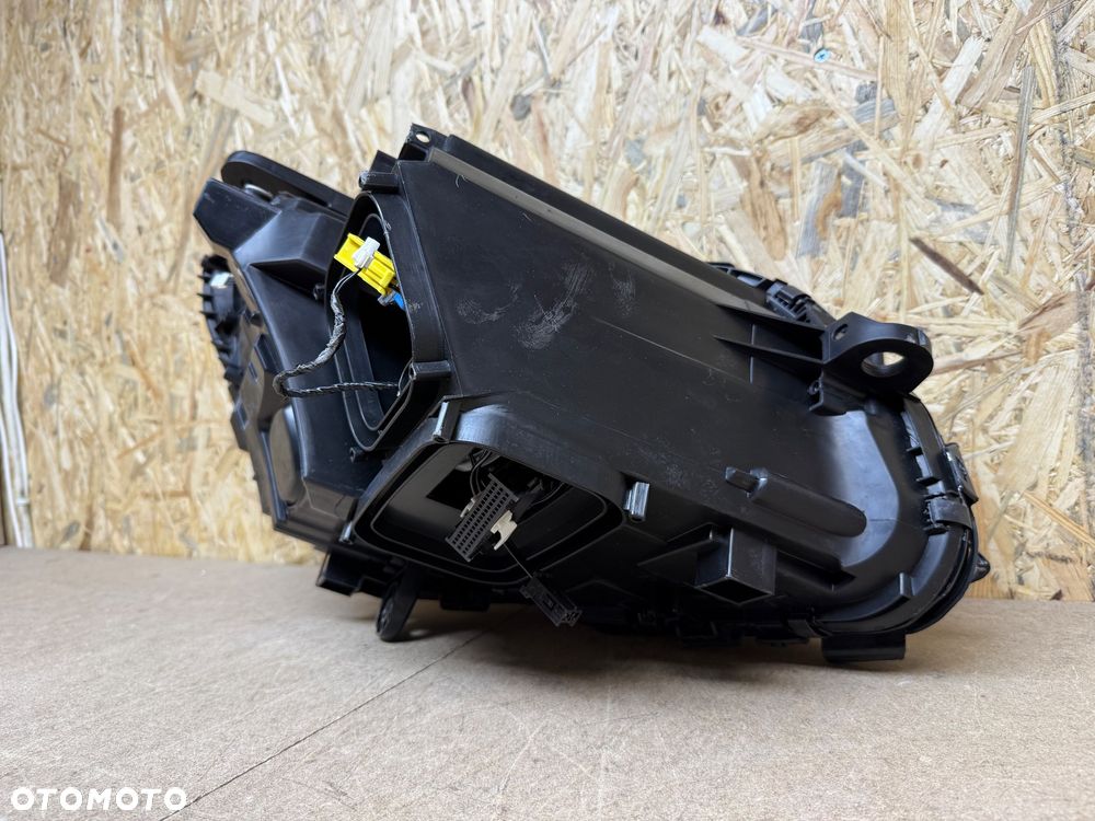 LAMPA LEWA FULL LED ILS MERCEDES BENZ C KLASA W205 A205 - 7