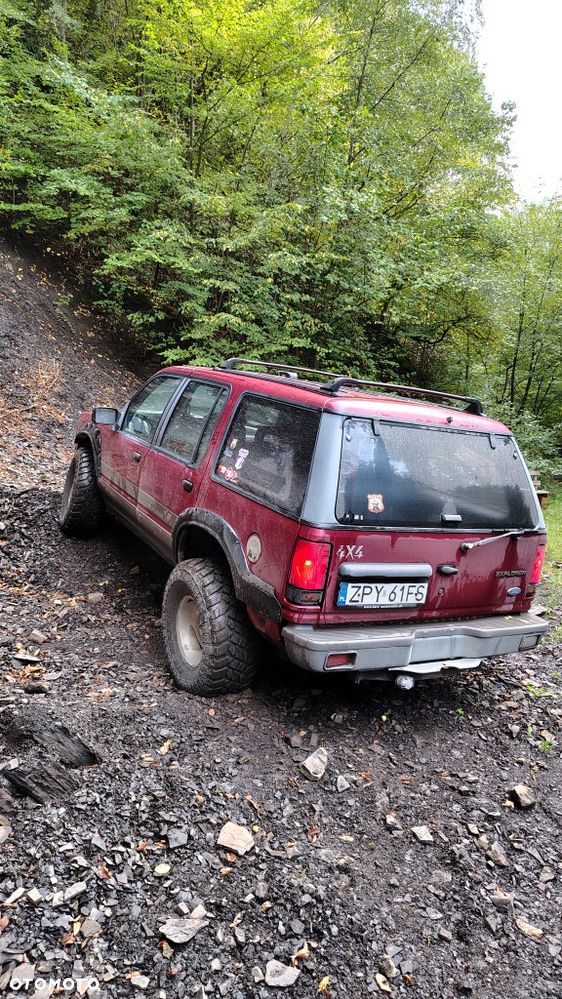 Ford Explorer - 6
