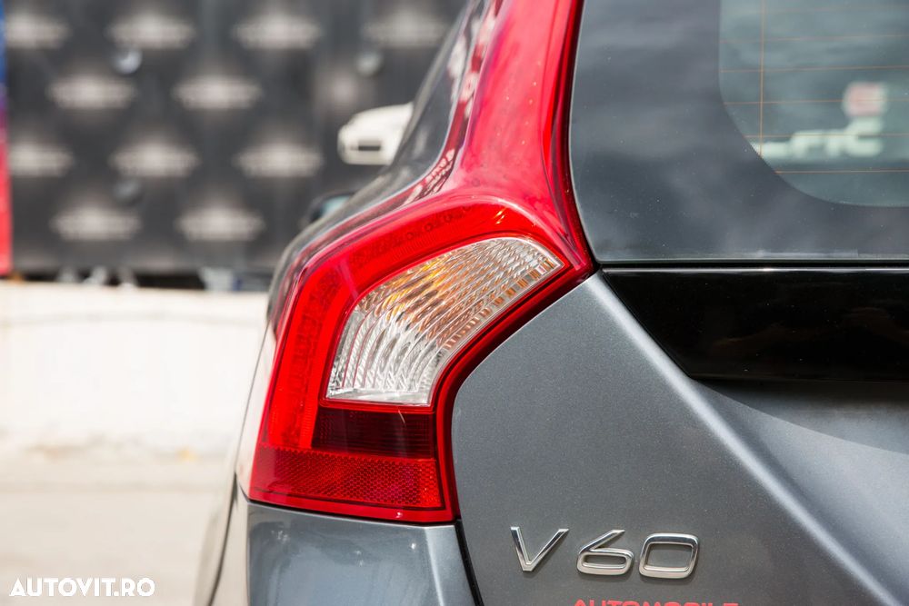 Volvo V60 D2 Geartronic Kinetic - 14