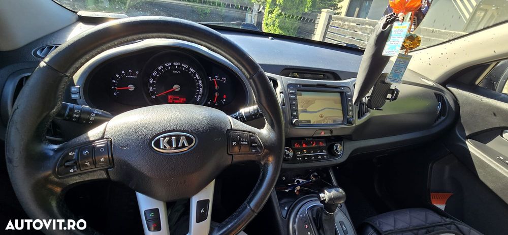 Kia Sportage - 8