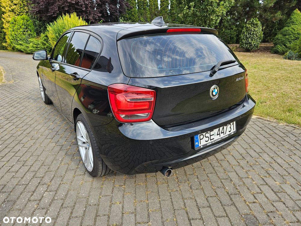 BMW Seria 1 120d Sport Line - 30