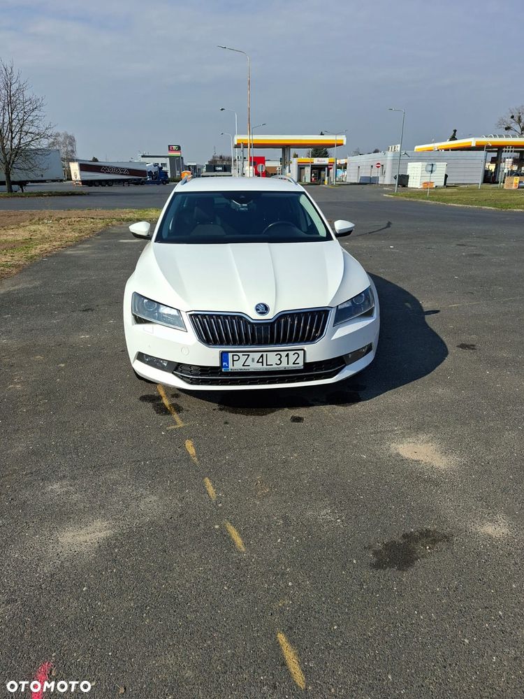 Skoda Superb 2.0 TDI Style DSG - 3